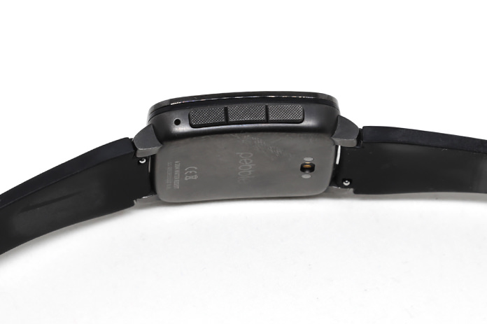 スマホのストレスが減らせる。ベストスマートウォッチPebble Time 